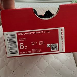 EUC NIKE SUNRAY PROTECT TODDLER 6C